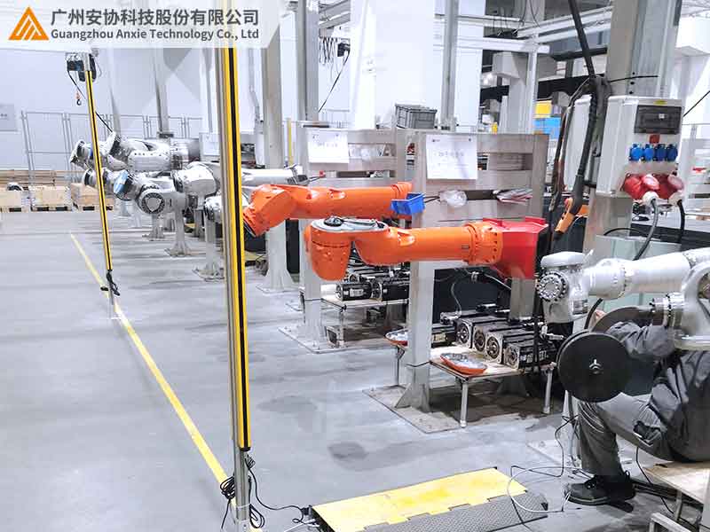 機器人協(xié)作場景下的安全光幕防護(hù)方案