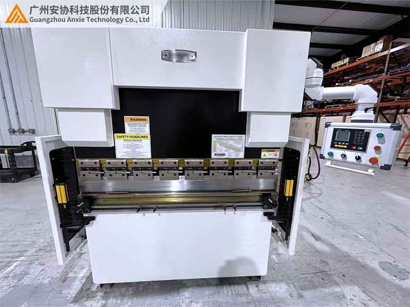 工業(yè)自動化安全光柵核心防護(hù)應(yīng)用