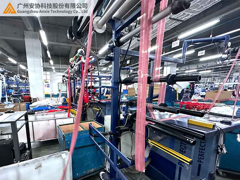 單邊光柵對蕾絲布料的檢測案例.jpg