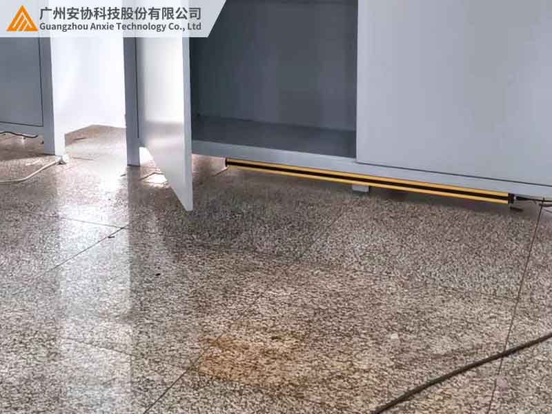 單邊光柵地面檢測(cè)無盲區(qū)覆蓋案例.jpg