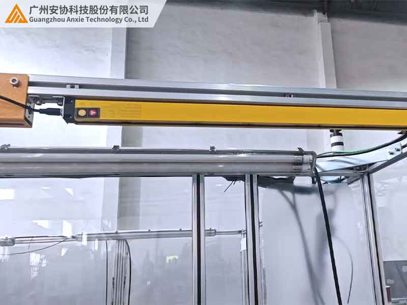 機(jī)械臂急停單邊光柵防護(hù) 